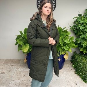 North Face army green parka with fur trimmed hood